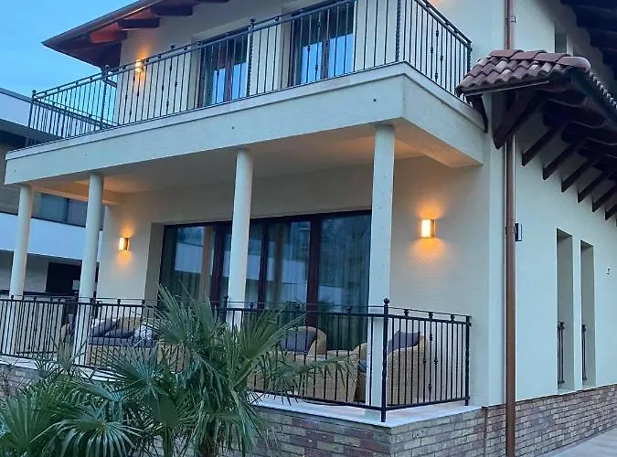 Dv Premium Apartament Siófok